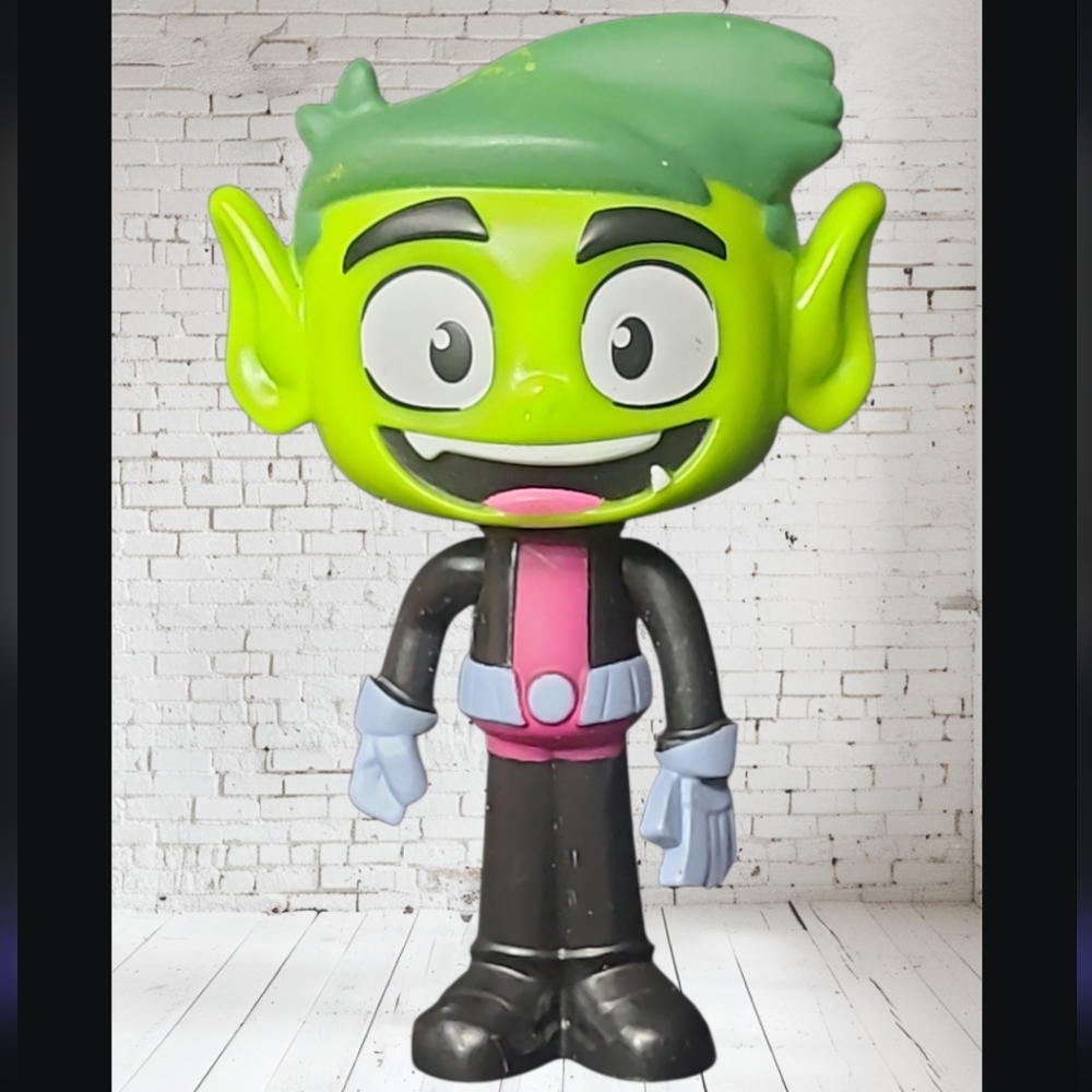 2017 DC Comics McD's Toy "Beast Boy" Figure Teen Titans Go! Animated Series